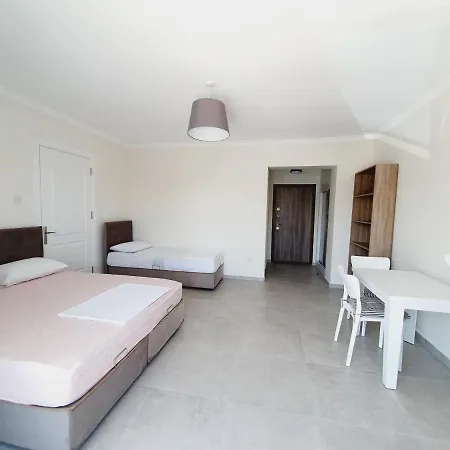 Royal Life Poseidon B * Agios Georgios (Famagusta)